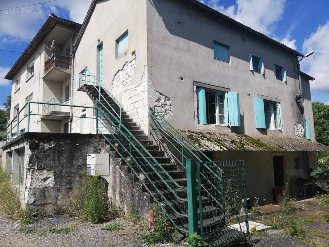 Photo 1 - Maison à PERN