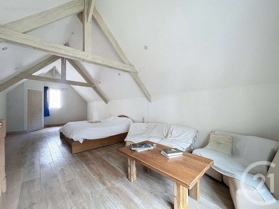 Maison 220 m² à Troyes  - photo 5