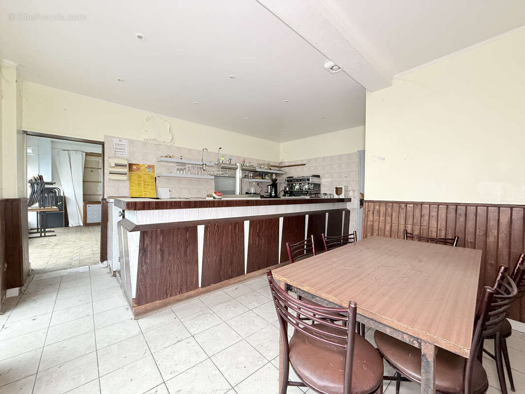 Autre à RUEIL-MALMAISON