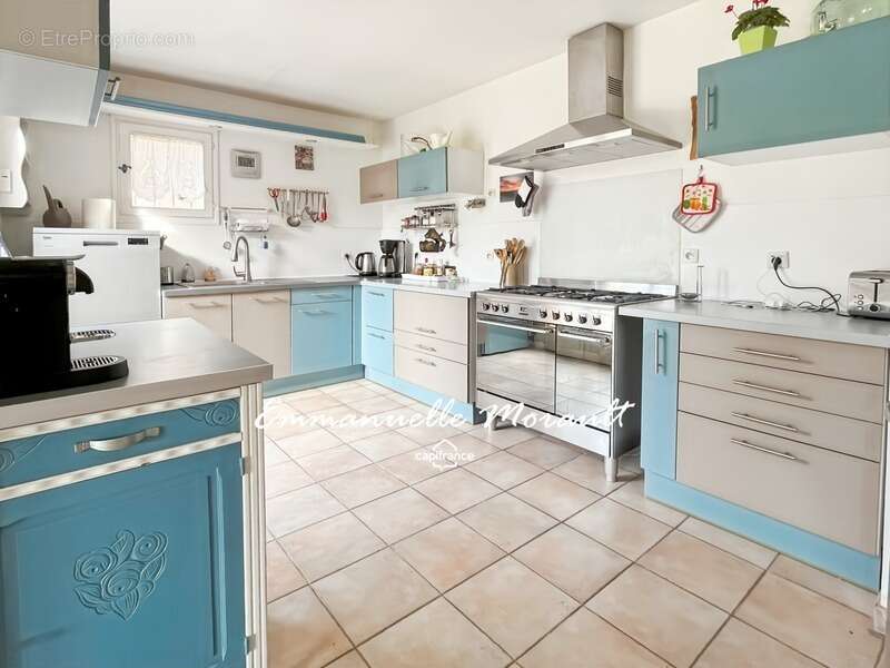 Maison à BAGNOLS-EN-FORET