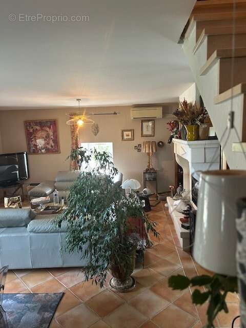 Maison à SAINT-PAULET-DE-CAISSON