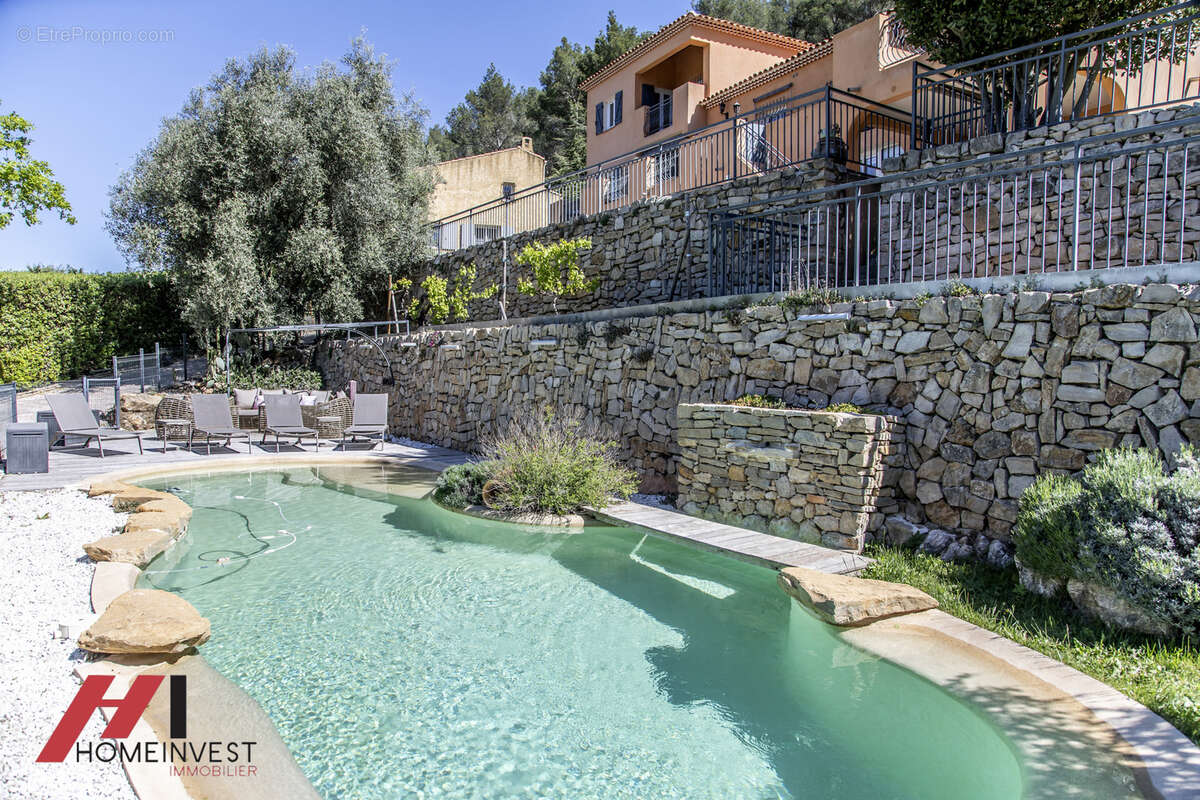 Maison à LA BOUILLADISSE