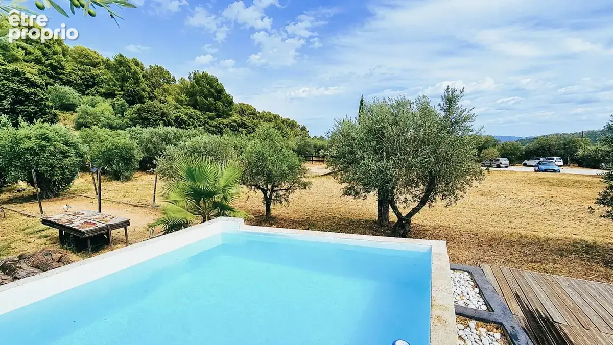 Propriété de charme sur 5 000 m²  zone UB + cabanon - photo 2