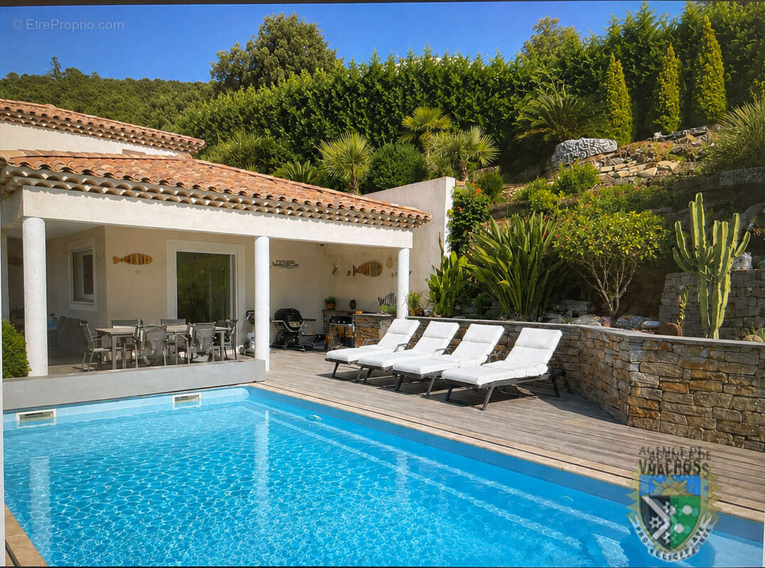 Maison à LA LONDE-LES-MAURES