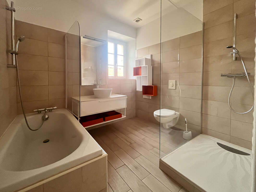 Maison à SAINT-XANDRE