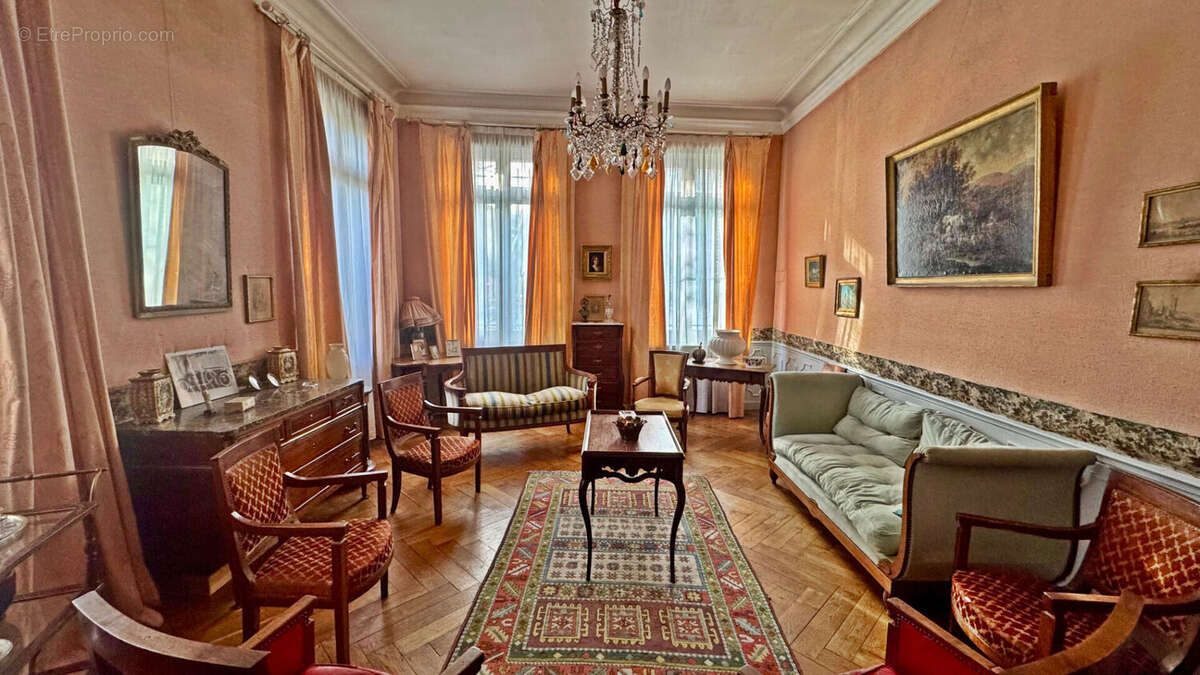Appartement à BEZIERS
