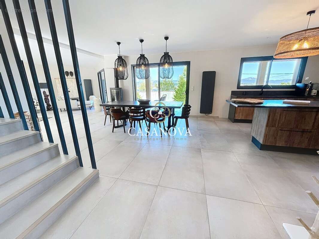 Maison à CLERMONT-L'HERAULT