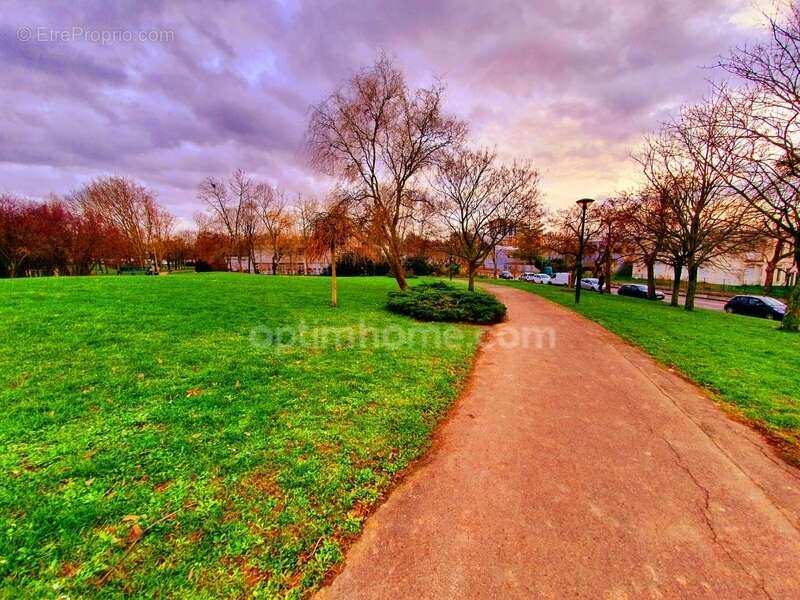 Appartement à ENGHIEN-LES-BAINS