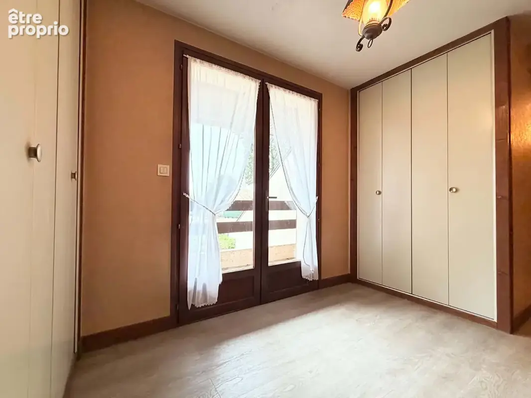 Maison d'architecte de 255 m² env. - photo 12