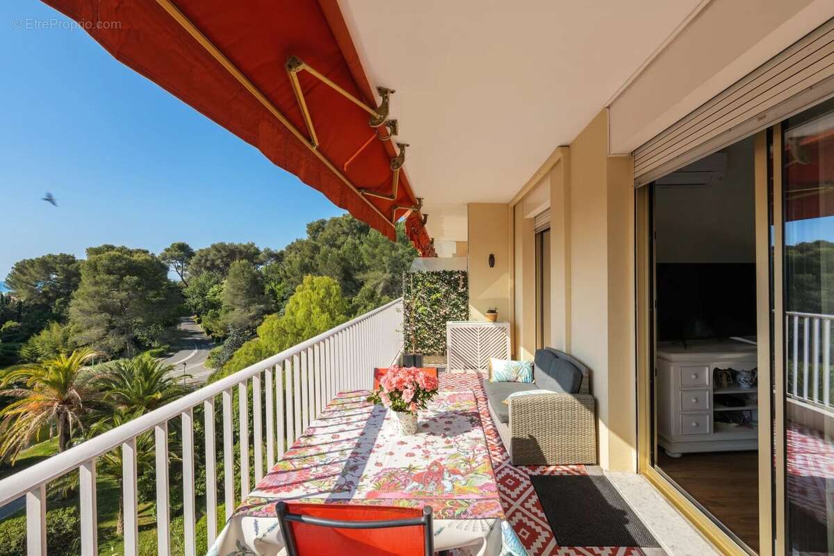 Appartement à CAGNES-SUR-MER