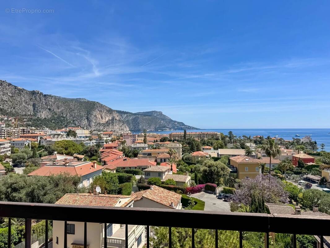 Appartement à BEAULIEU-SUR-MER