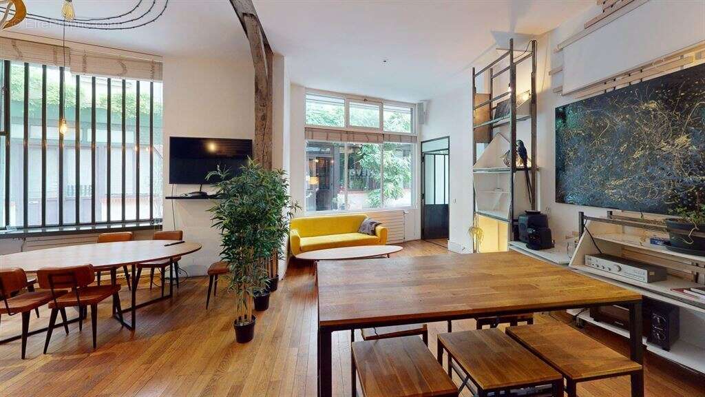 Commerce à PARIS-11E