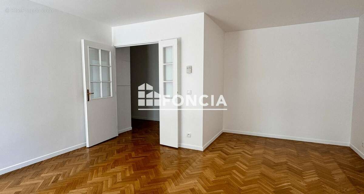 Appartement à SAVIGNY-SUR-ORGE
