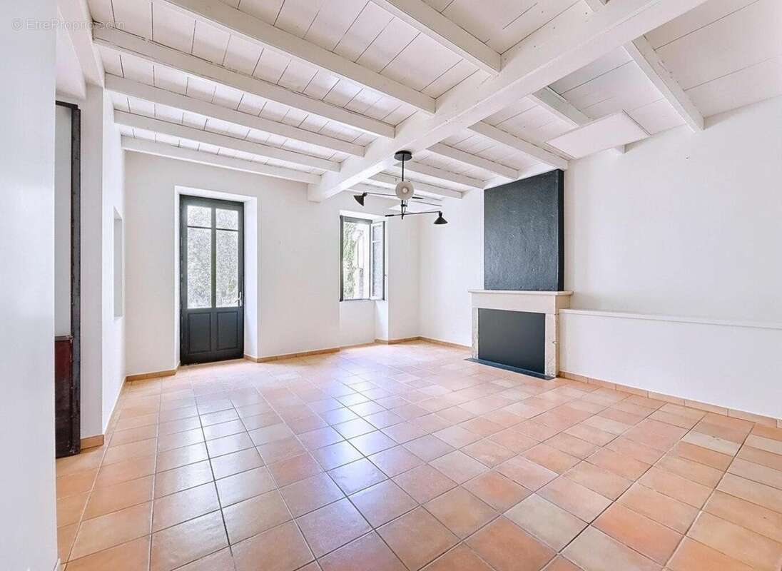 Maison 194 m² à Saint-Yzans-De-Medoc  - photo 5