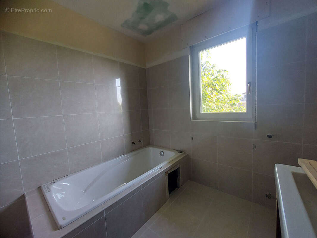 Maison Jussy 6 pièces  155 m2 - photo 18