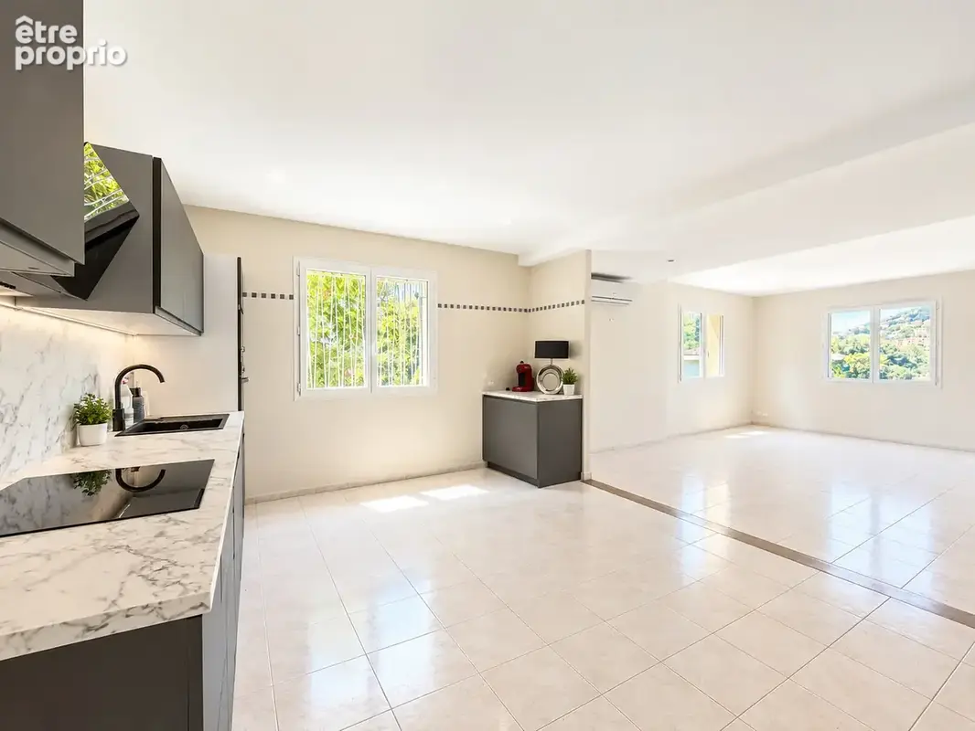 Appartement à VENCE