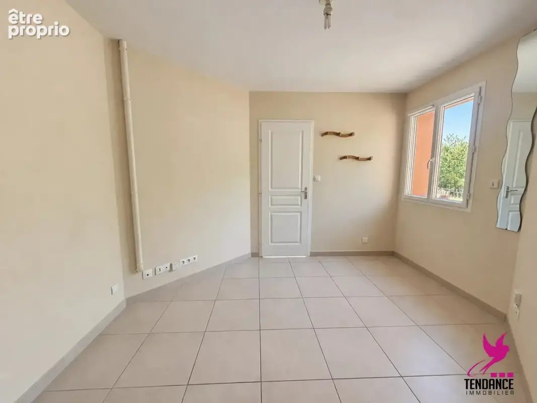 Villa 130 m² avec piscine sur 3 500 m² de Terrain. - photo 14