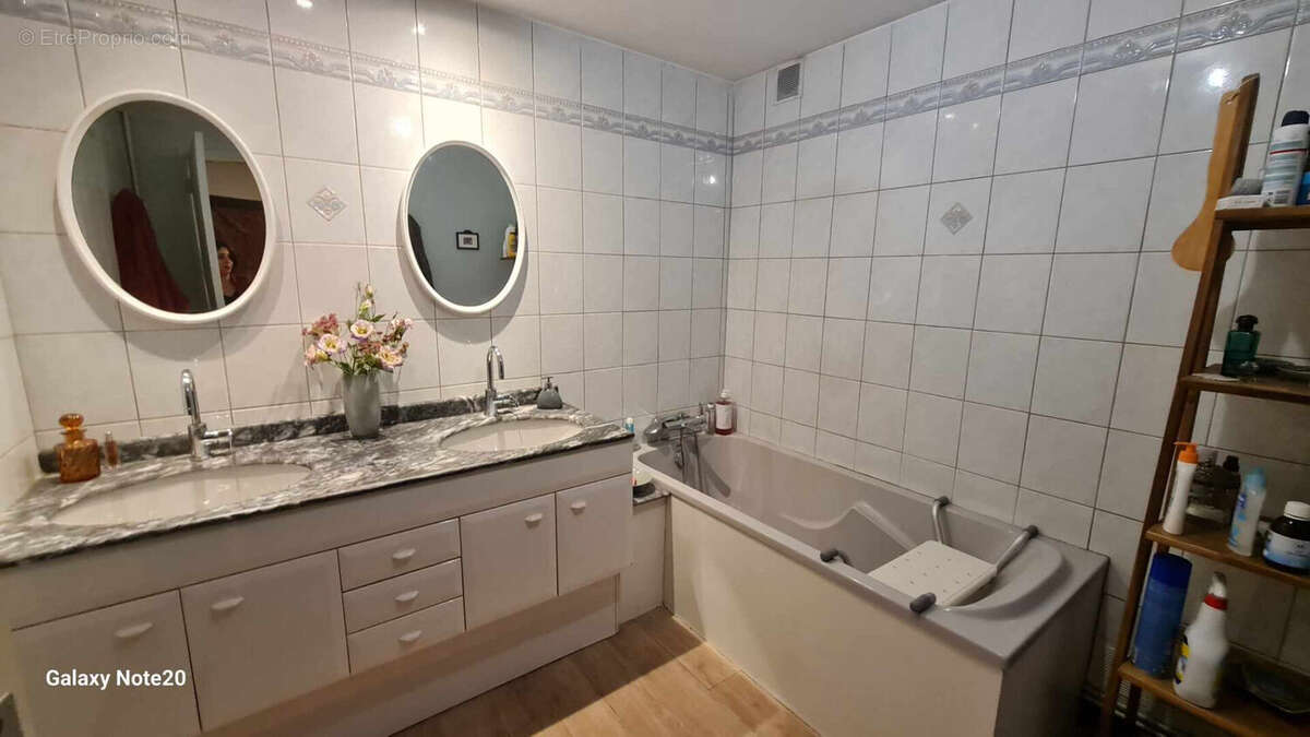 Appartement à CHATEAURENARD