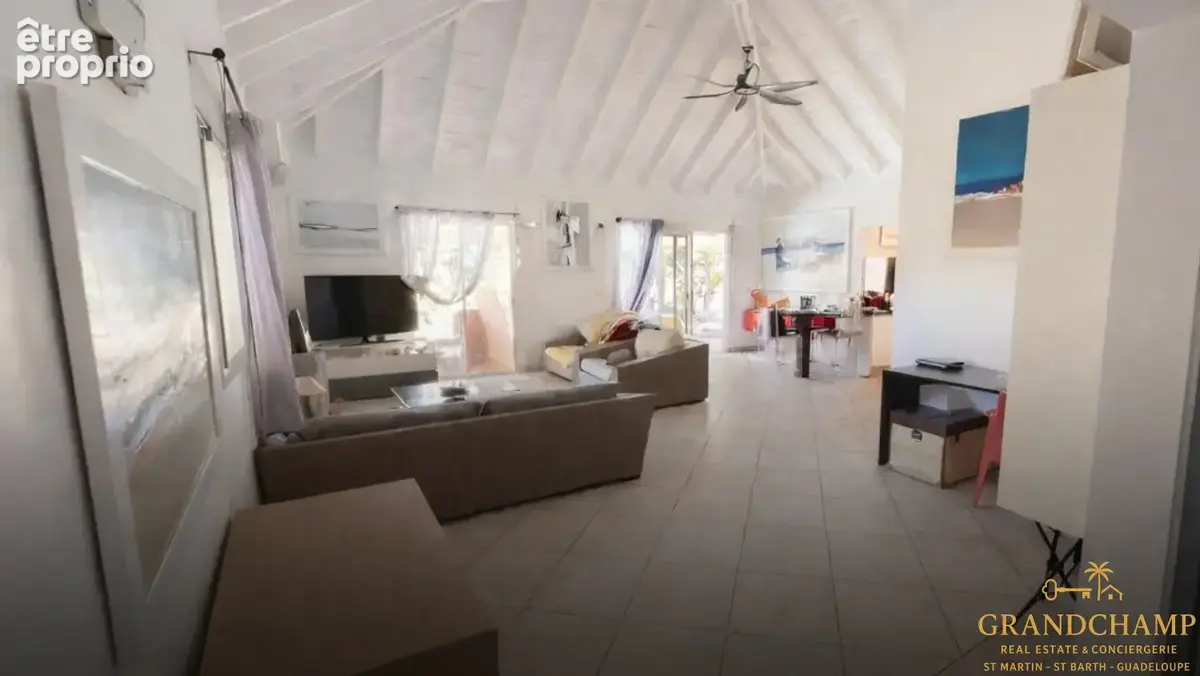 Baie Orientale   Villa avec piscine, 2 chambres + mezzanine - possibilité T2 independant - photo 8