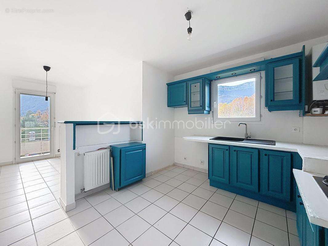 Appartement à VARCES-ALLIERES-ET-RISSET