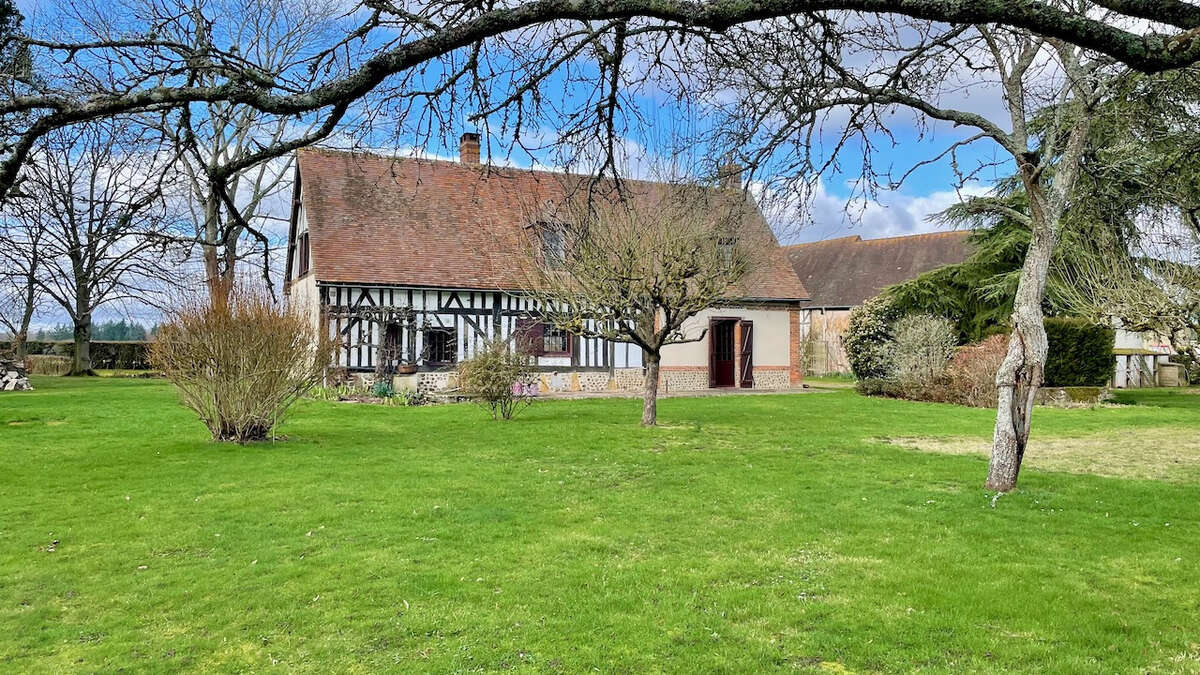 Maison à LES BAUX-DE-BRETEUIL