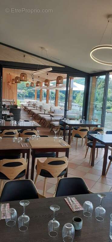570 m² à Pessac-Sur-Dordogne  - photo 3
