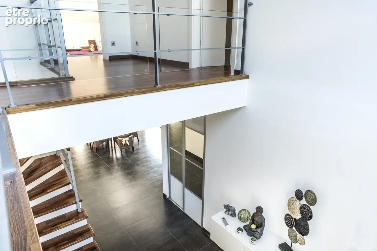 Maison contemporaine aux beaux volumes, prestations de qualité et vue dégagée sur les champs - photo 10