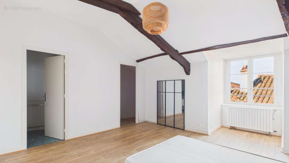 Appartement à SAINT-CERE