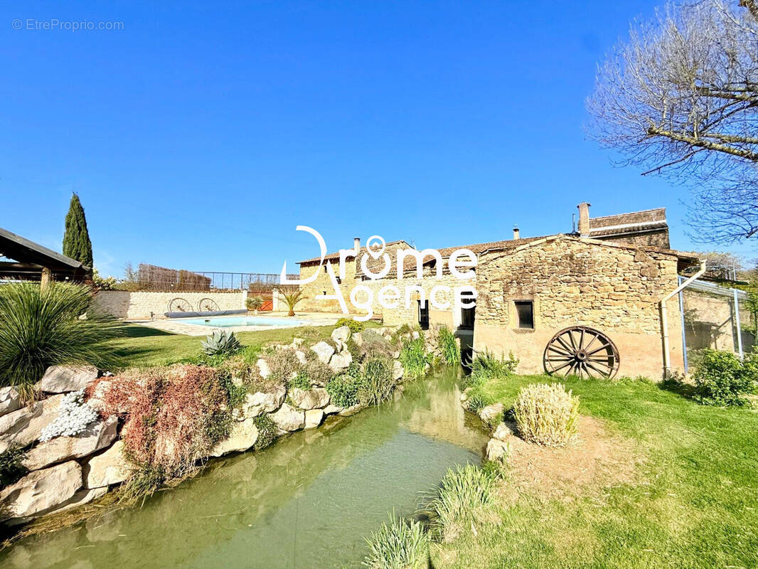 Maison à MONTOISON