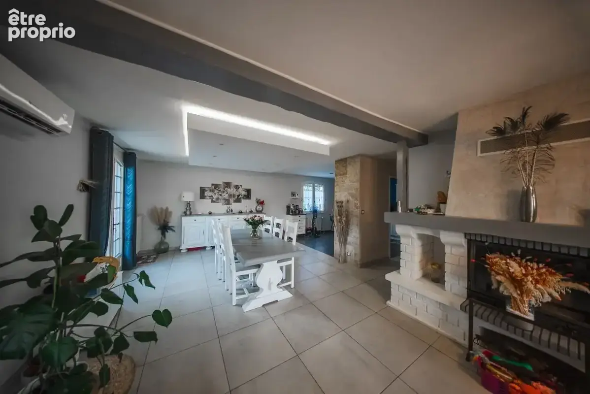 Maison 6 pièces 183 m² à vendre à Chanonat (63450) - photo 9