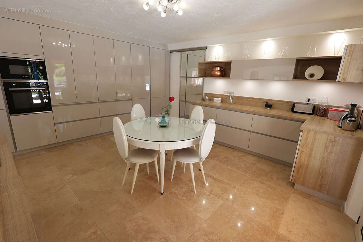 Maison à PEYMEINADE