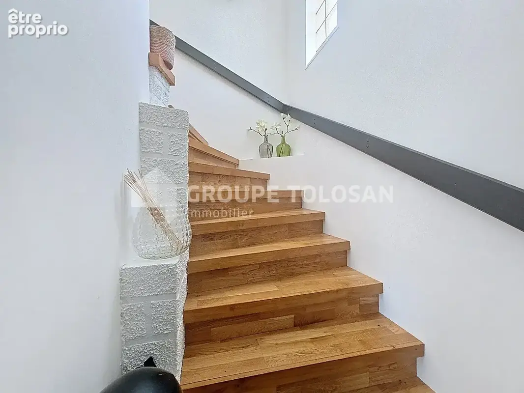 Maison 219 m² à Escalquens  - photo 11