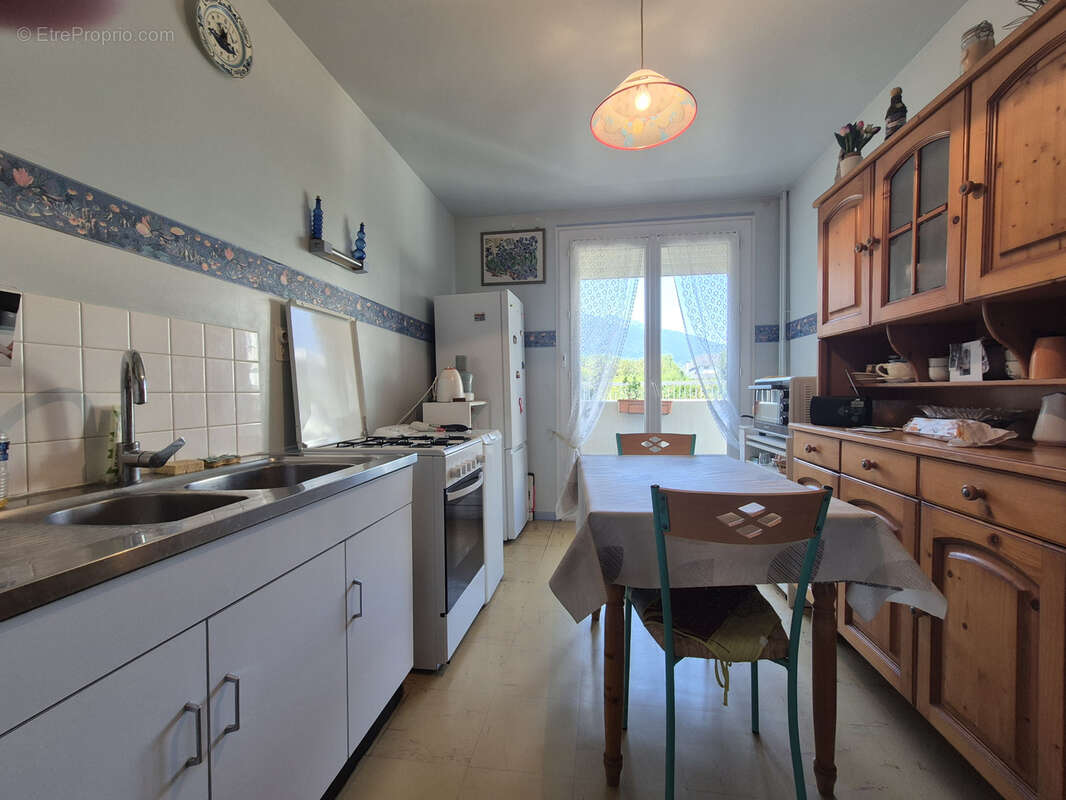 St Sigismond, T2 de 57 m2 + garage. - photo 2