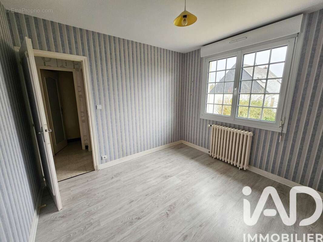 Photo 9 - Maison à SAINT-MEEN-LE-GRAND