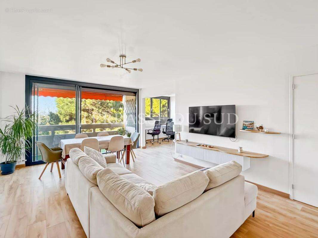 Appartement à MARSEILLE-12E