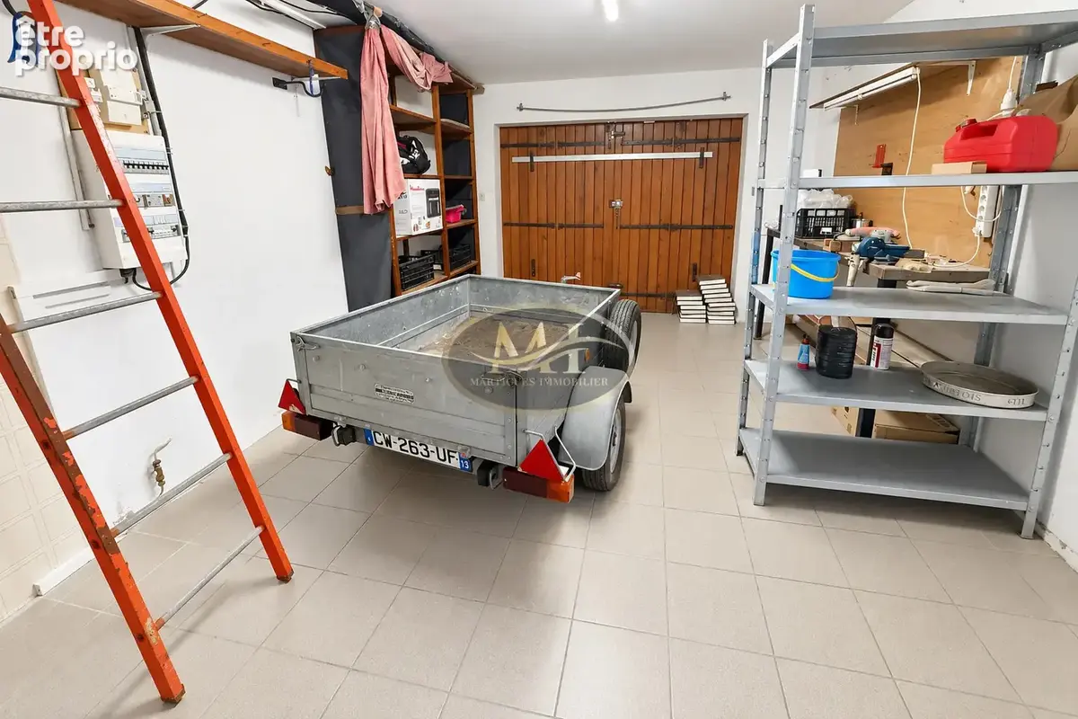 MARTIGUES   FERRIÈRES  Maison familiale rénovée de 150 m2 avec piscine et garage - photo 14