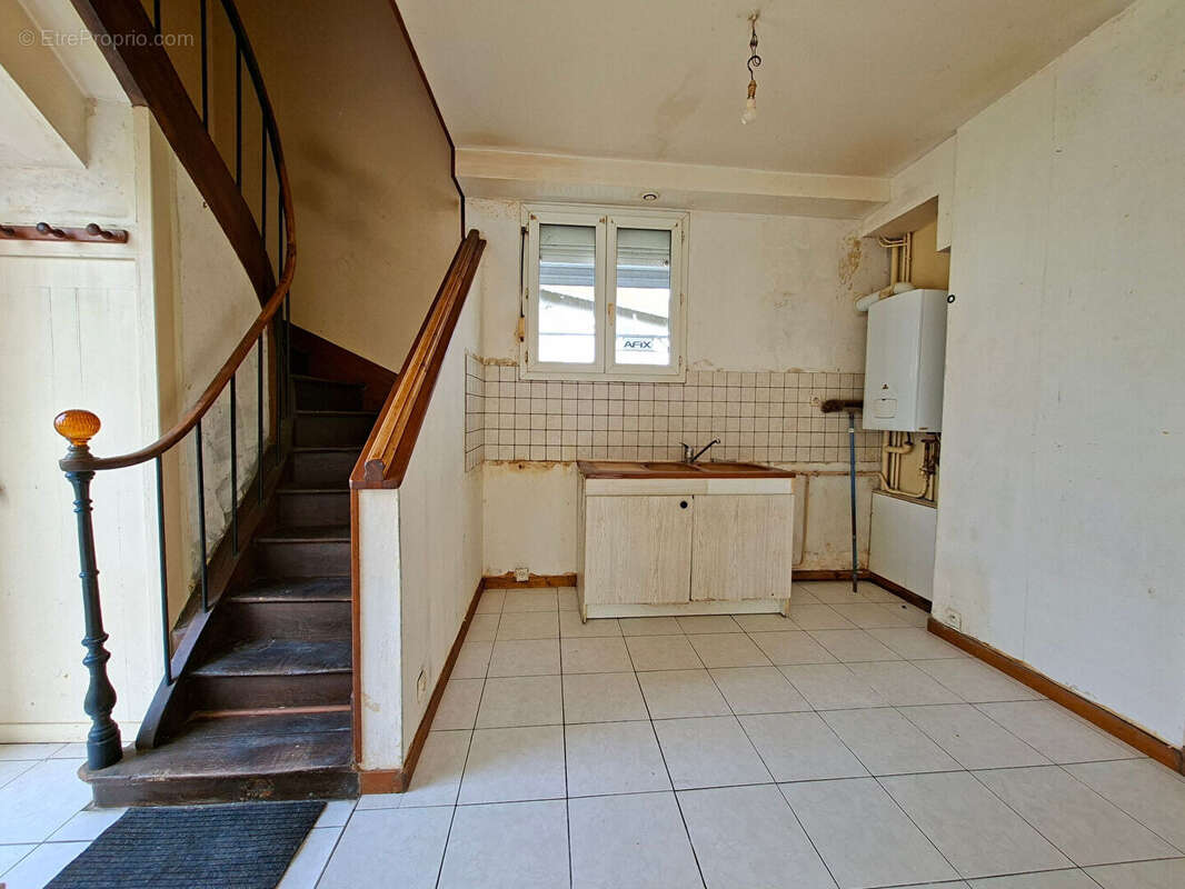 Maison à CHATELLERAULT