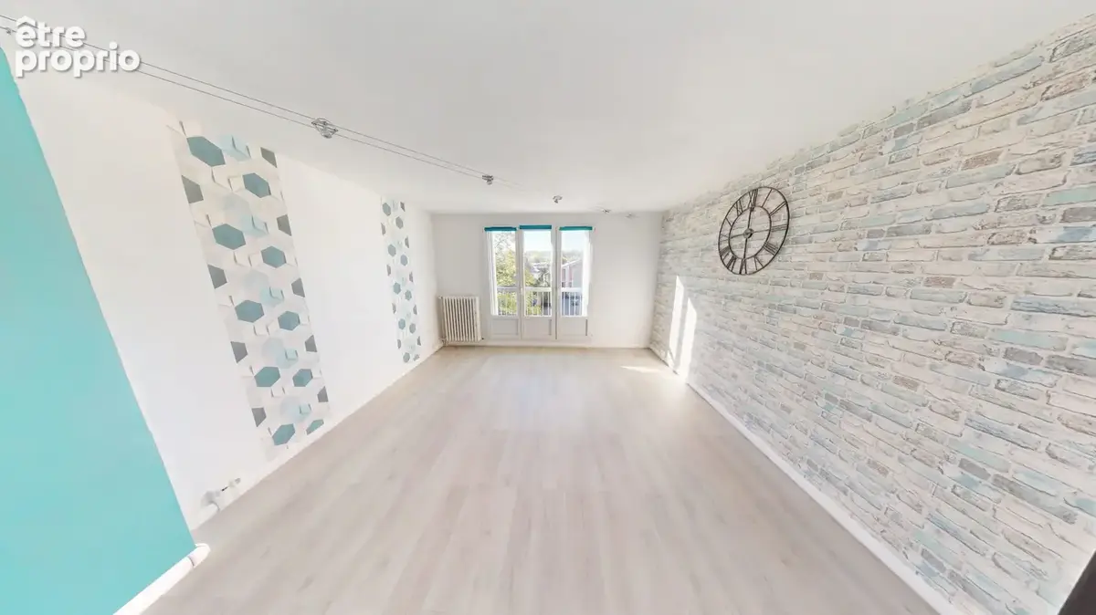 Salon / Salle à manger - Appartement à AMIENS