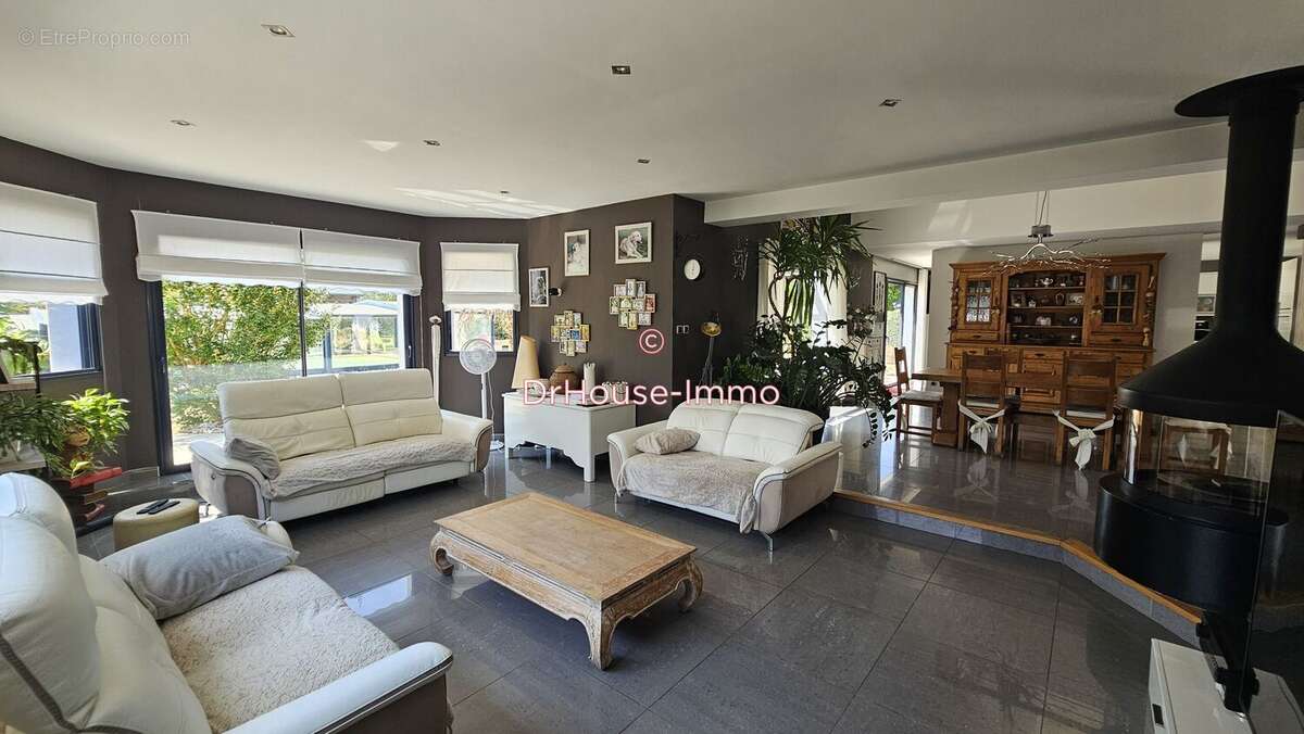 Maison à SAINT-SATURNIN