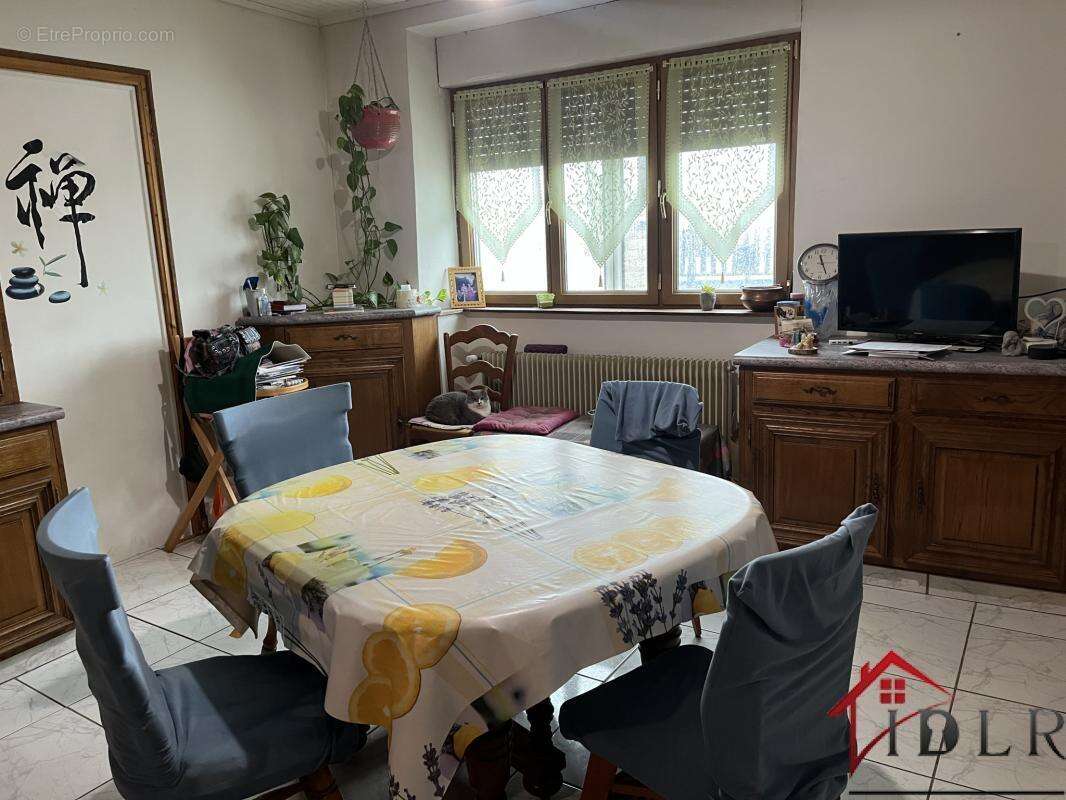 Maison à VAL-DE-MEUSE