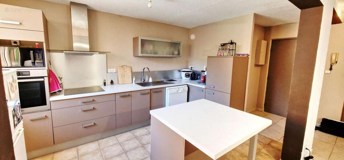 AVIGNON - Quartier Pont des Deux Eaux - Appartement 4p -  3Ch - 87m² - photo 9