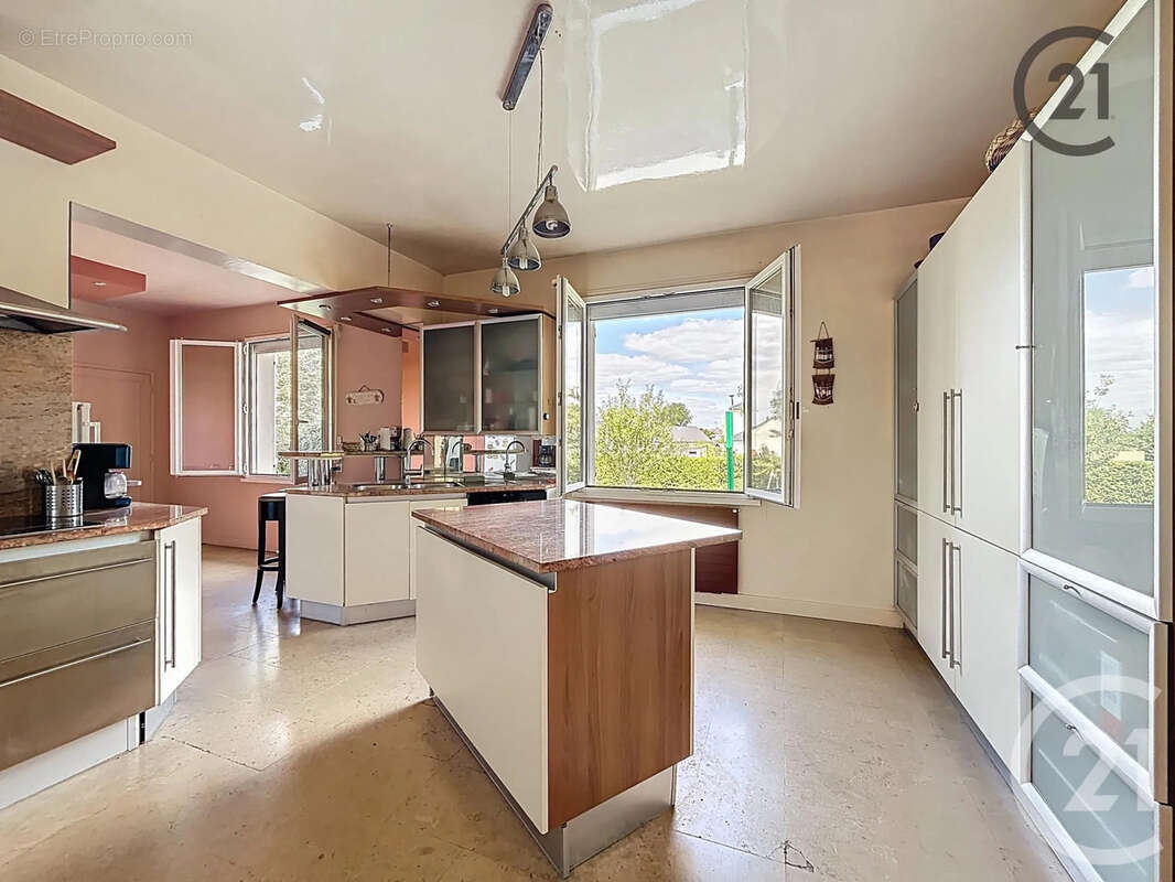 Maison à VAL-DE-VESLE