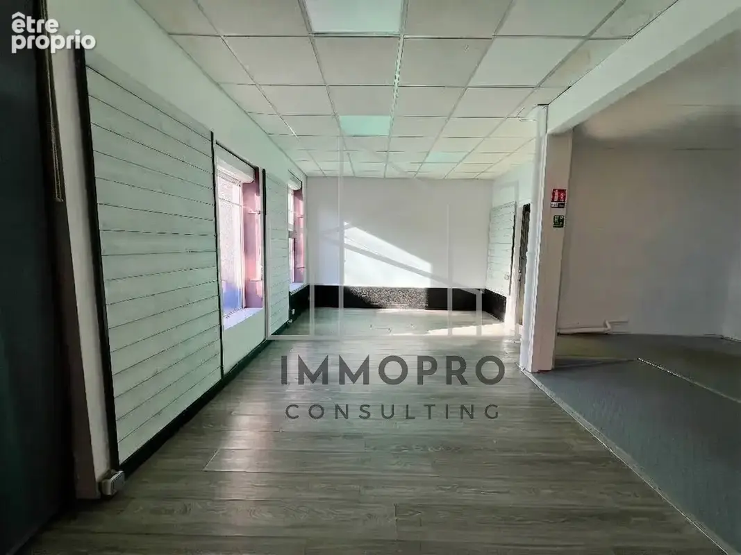 À vendre / local commercial 78 m2 / rouen ouest - le houlme - photo 2