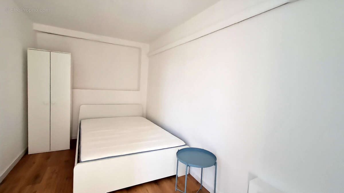 Appartement à MARSEILLE-2E