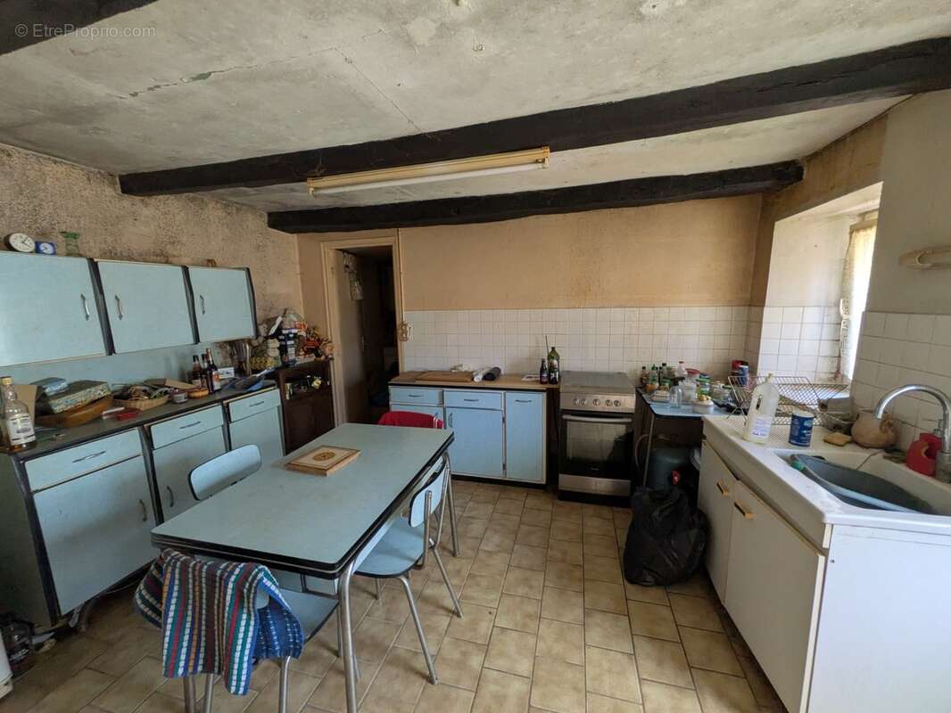 Bieuzy maison à rénover de 3 pièces 50m² environ habitable, un appentis accolé une parcelle clôturée de 381m² avec un puits - photo 7