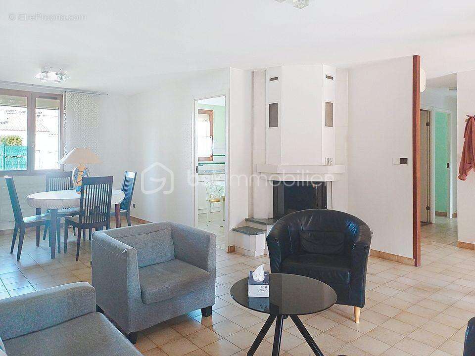 Maison à SAINT-GELY-DU-FESC