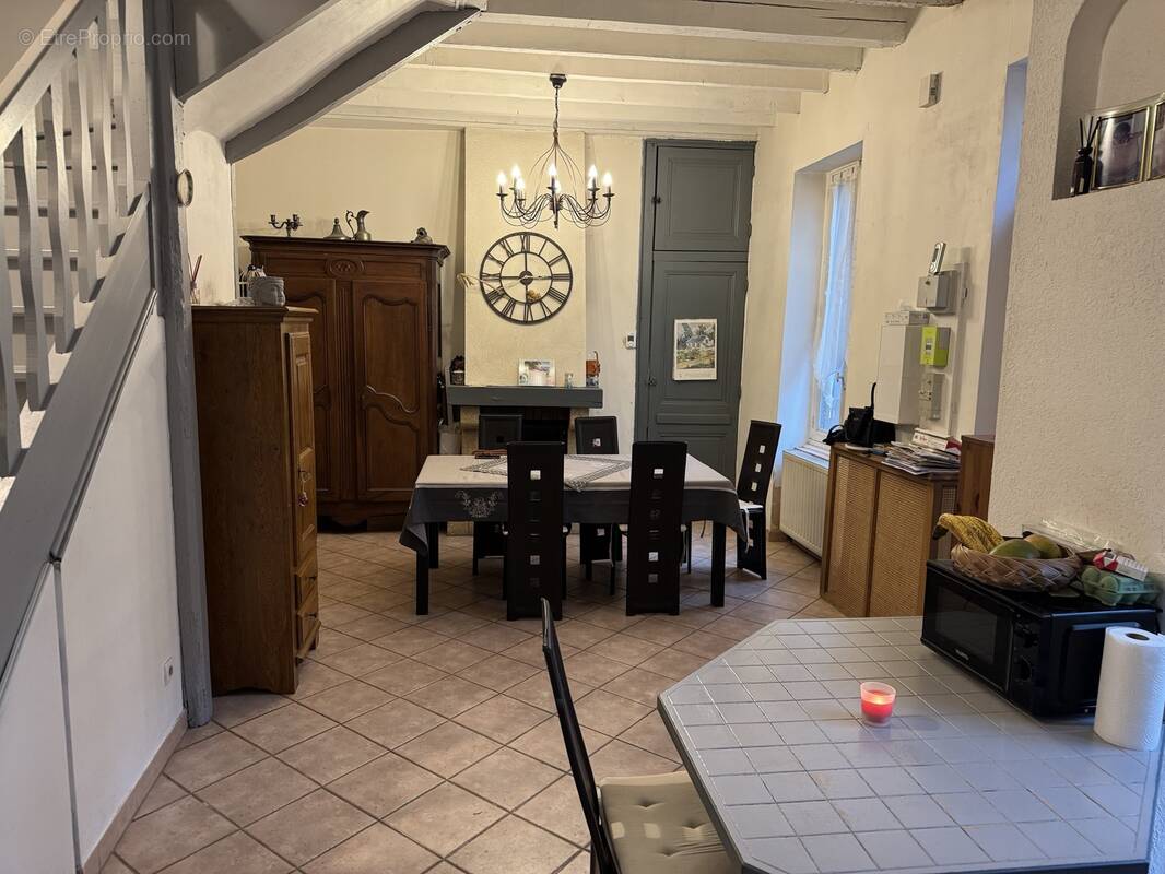 Maison à SAINT-SYMPHORIEN-D&#039;OZON