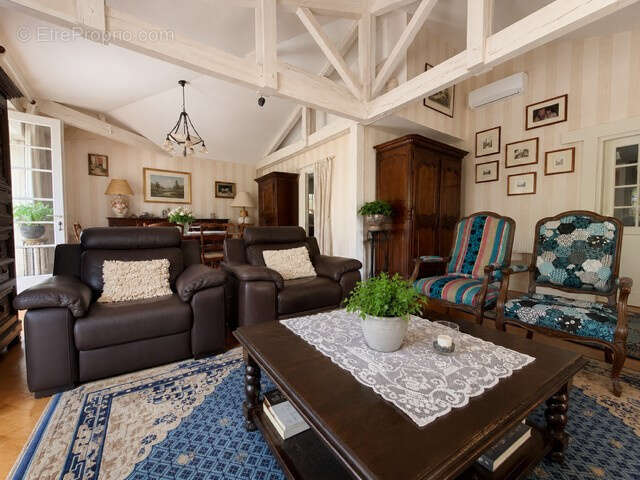 Maison bourgeoise de caractère au cœur de Mont-de-Marsan - photo 2