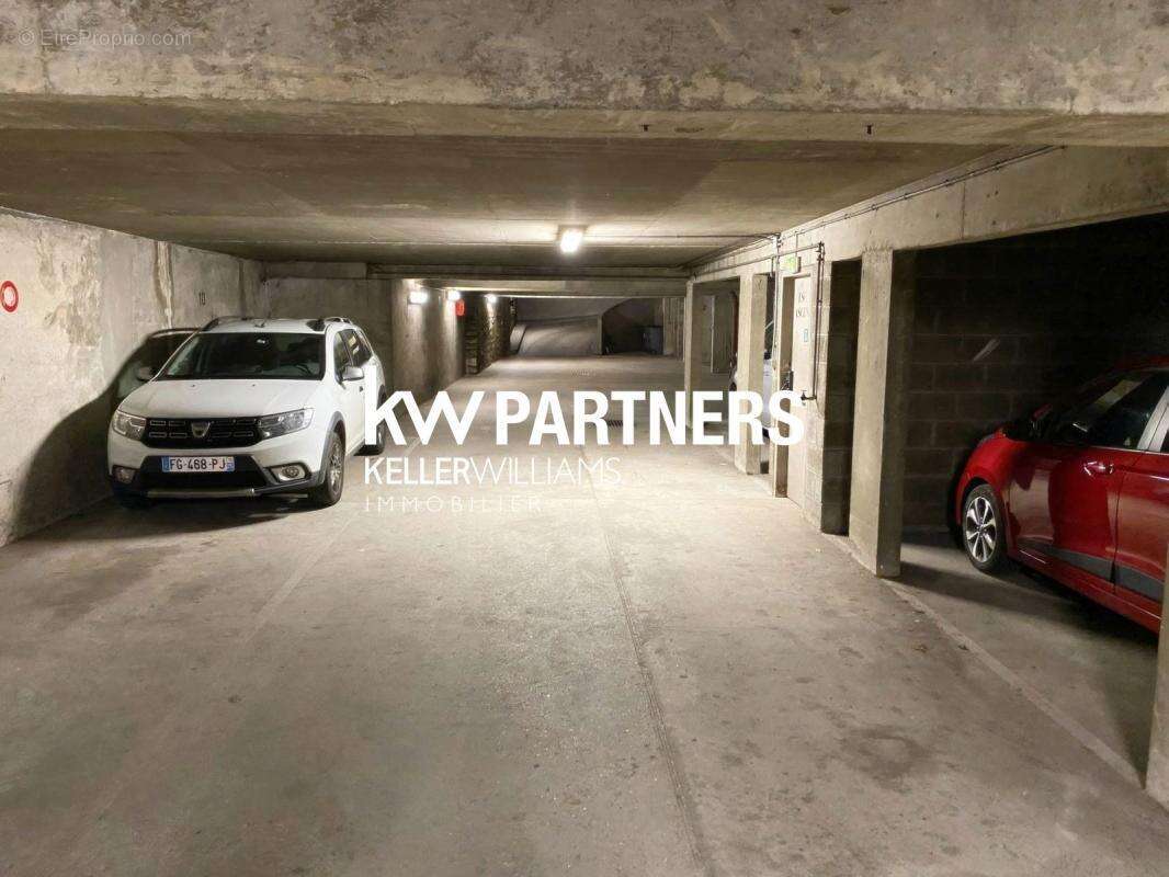 Parking à MONTROUGE