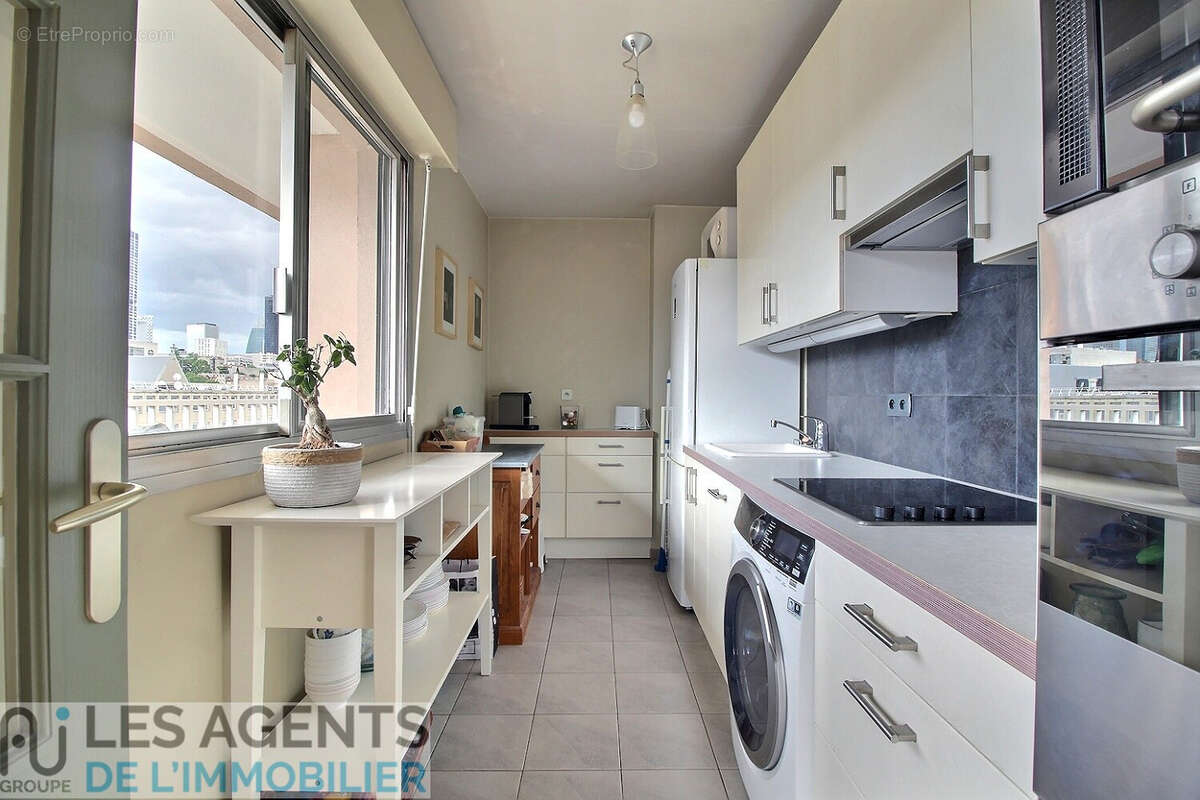Appartement Puteaux 2 pièce(s) 46.23 m2 - photo 3